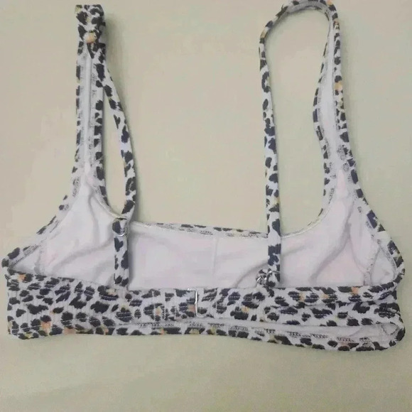🐆 Cheetah Print Swim Top - Xhilaration - Size Small - Picture 3 of 4
